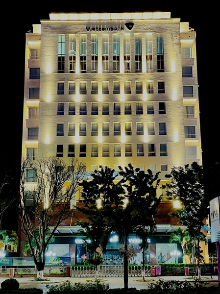 CHIẾU SÁNG MỸ THUẬT TOÀ NHÀ